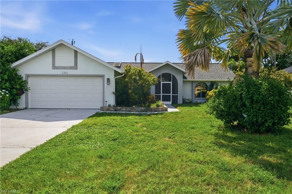 2202 SW 14th AVE, CAPE CORAL, FL 33991 — exterior