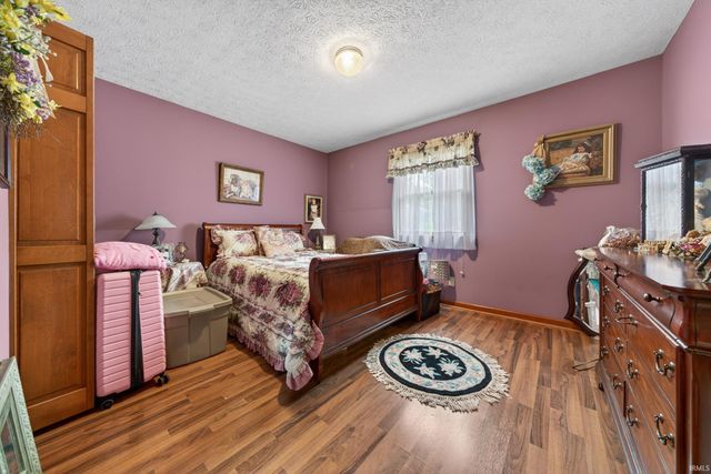 3277 ALMQUIST Lane, Kokomo, IN 46902