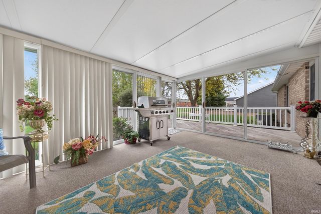 3277 ALMQUIST Lane, Kokomo, IN 46902