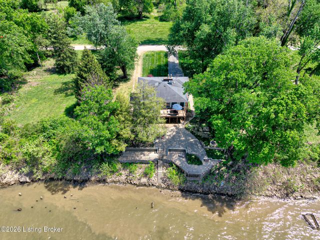 6410 Transylvania Beach Rd, Prospect, KY 40059