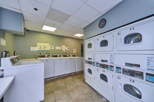 12 Stoneholm St 307, Boston, MA 02115