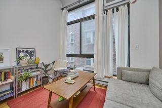 12 Stoneholm St 307, Boston, MA 02115