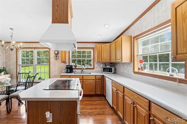 870 State Road Aa, Festus, MO 63028