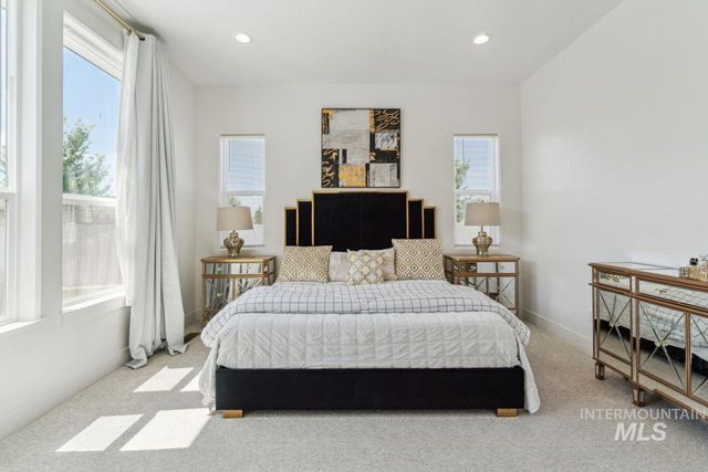 5379 S Mesa Trail Pl, Meridian, ID 83642