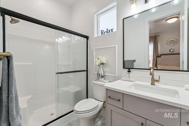 5379 S Mesa Trail Pl, Meridian, ID 83642