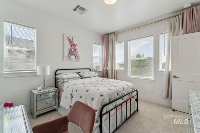 5379 S Mesa Trail Pl, Meridian, ID 83642