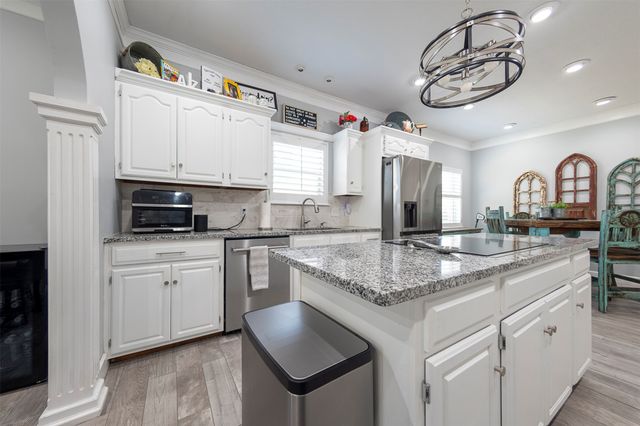10215 E 98th Street, Tulsa, OK 74133