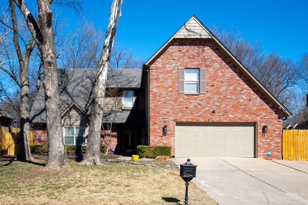 10215 E 98th Street, Tulsa, OK 74133
