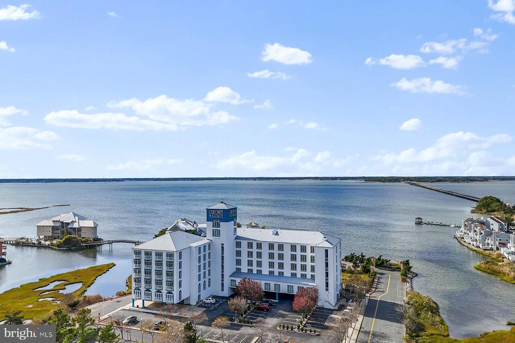 200 59TH ST #302, Ocean City, MD 21842