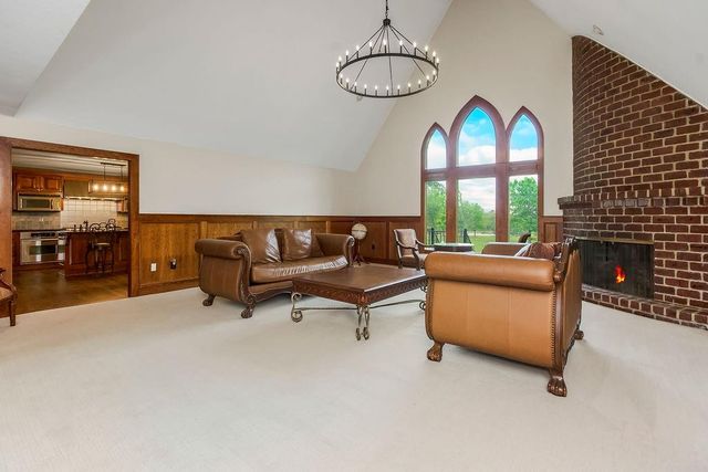 18061 Berry Hill Drive, Stilwell, KS 66085