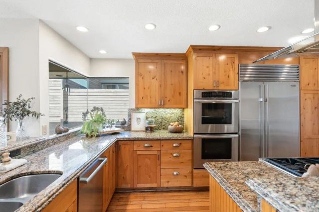 13635 Pine Needles Drive, Del Mar, CA 92014