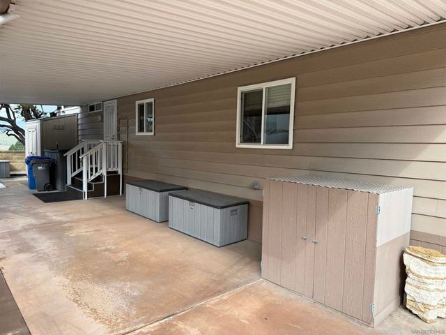 7467 Mission Gorge Rd SPC 19, Santee, CA 92071