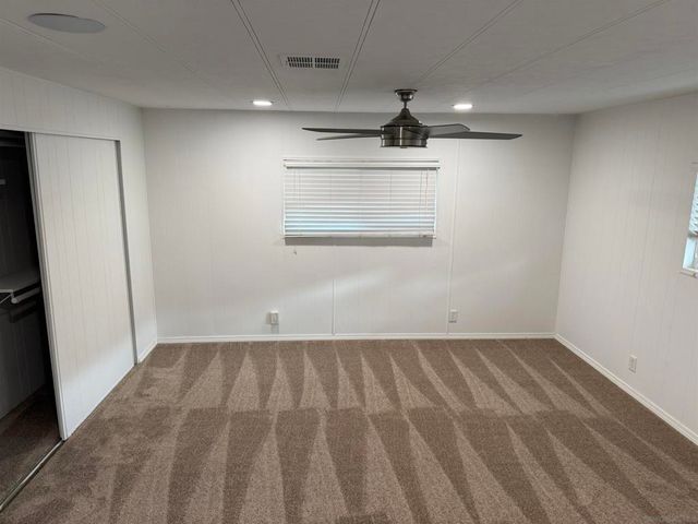 7467 Mission Gorge Rd SPC 19, Santee, CA 92071