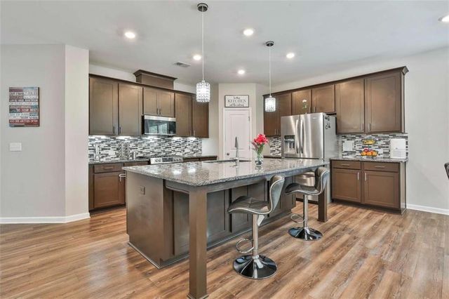 8 Unbridled Way, Newnan, GA 30263