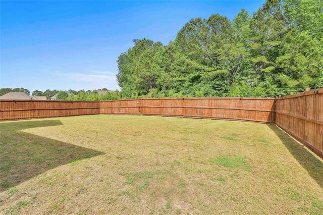 8 Unbridled Way, Newnan, GA 30263