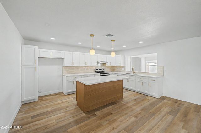 5207 N 39TH Drive, Phoenix, AZ 85019