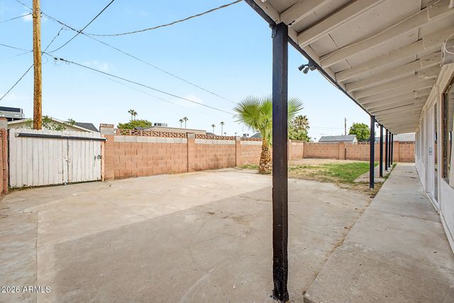 5207 N 39TH Drive, Phoenix, AZ 85019
