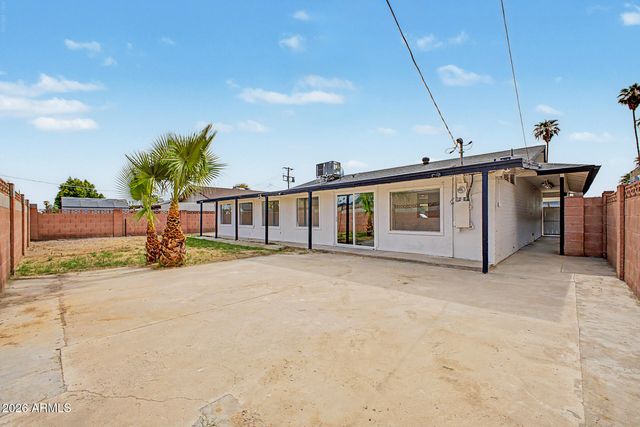 5207 N 39TH Drive, Phoenix, AZ 85019
