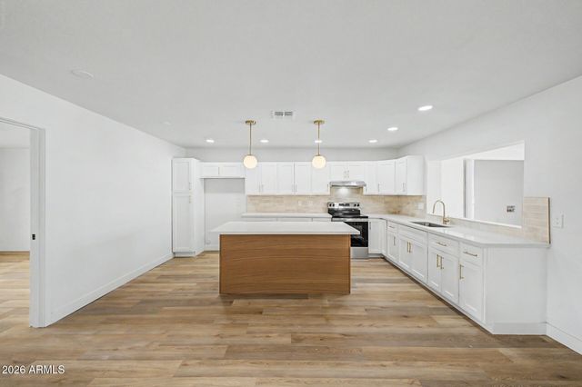 5207 N 39TH Drive, Phoenix, AZ 85019