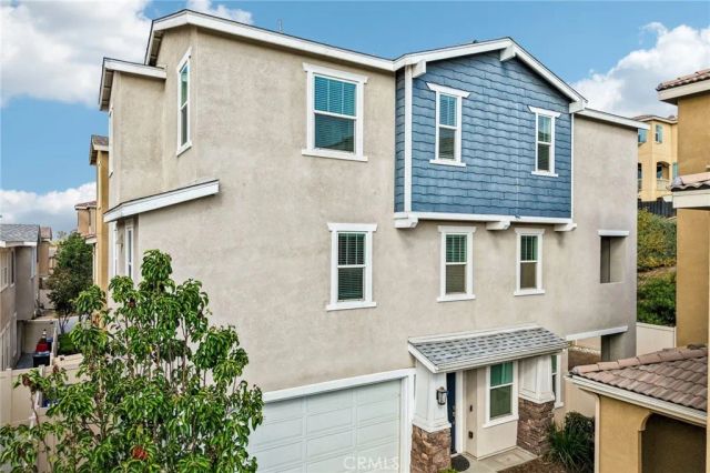 7345 Hawkeye Ridge Road, Jurupa Valley, CA 92509