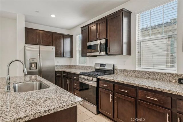 7345 Hawkeye Ridge Road, Jurupa Valley, CA 92509
