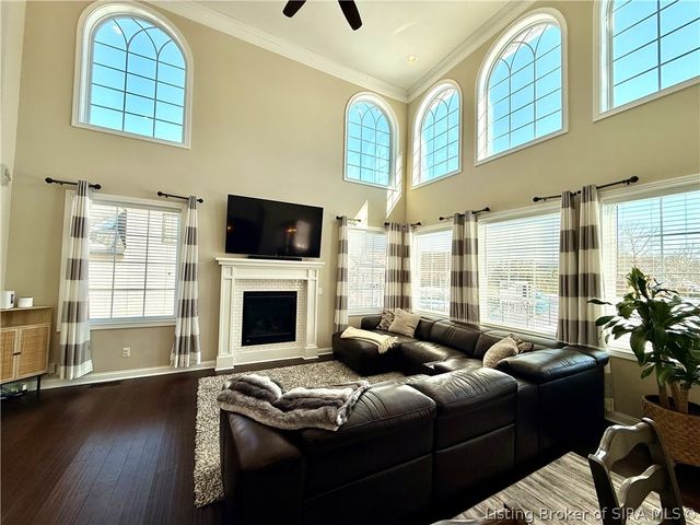 12218 Saint Andrews Place, Sellersburg, IN 47172