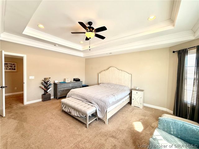 12218 Saint Andrews Place, Sellersburg, IN 47172