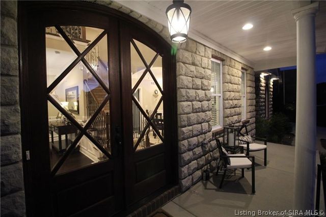 12218 Saint Andrews Place, Sellersburg, IN 47172