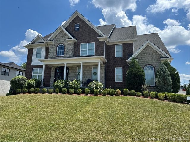 12218 Saint Andrews Place, Sellersburg, IN 47172