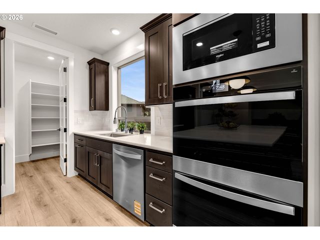 4908 Ne 132ND Cir, Vancouver, WA 98686