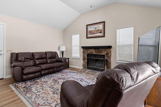 119 Dyrell Way, Folsom, CA 95630