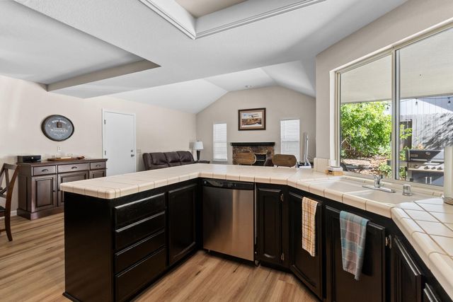 119 Dyrell Way, Folsom, CA 95630