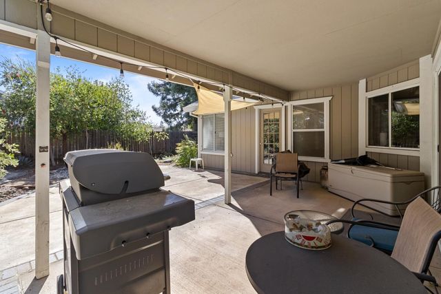 119 Dyrell Way, Folsom, CA 95630
