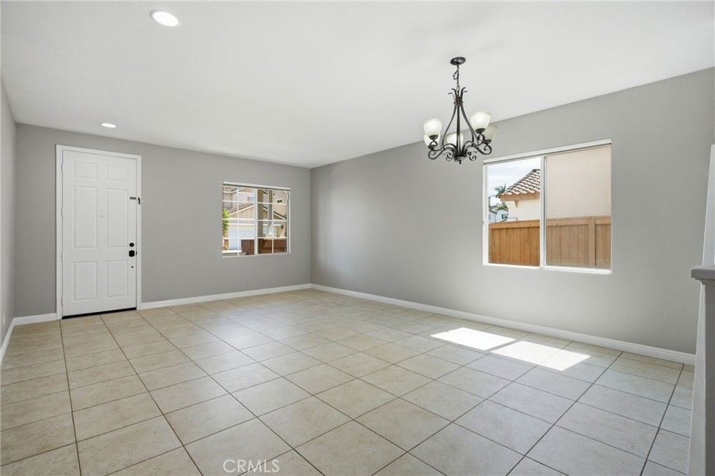 327 Alamo Way, Oceanside, CA 92057 — photo 5