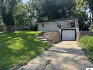 5010 N 38 Street, Omaha, NE 68111