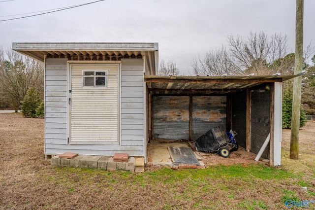 218 County Road 364, Trinity, AL 35673