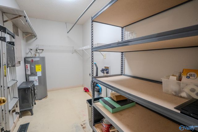 218 County Road 364, Trinity, AL 35673