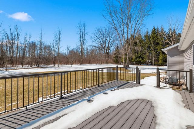 1206 JAMESON WAY, Little Suamico, WI 54141
