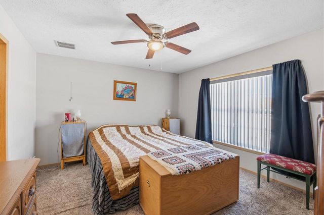 1206 JAMESON WAY, Little Suamico, WI 54141