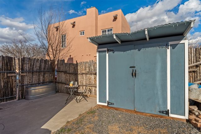 4212 Big Sky Road, Santa Fe, NM 87507