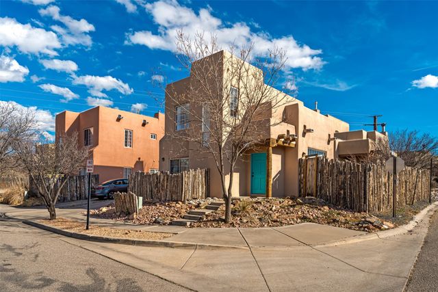 4212 Big Sky Road, Santa Fe, NM 87507