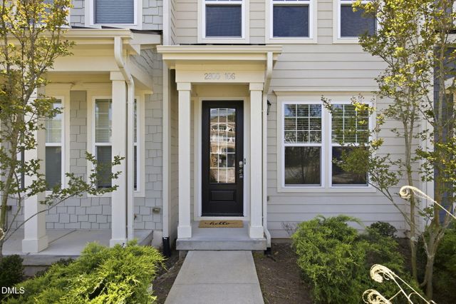 2800 Bedford Green Drive 106, Raleigh, NC 27604