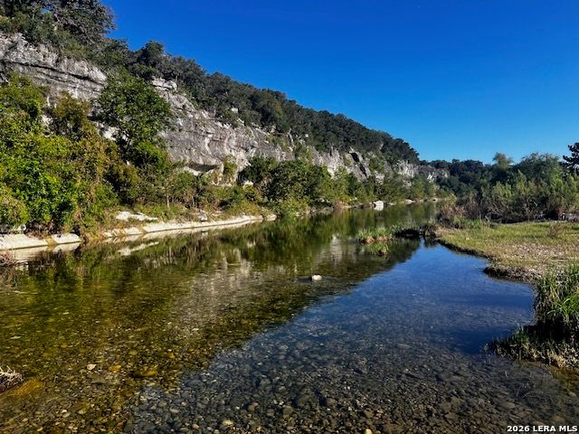 731 Mountain View Pl, Pipe Creek, TX 78063