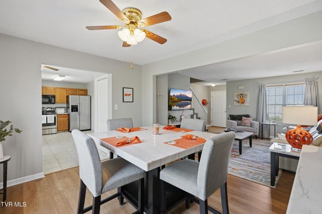 1725 West Lakeview Drive Unit 41, Johnson City, TN 37601