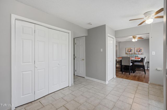 1725 West Lakeview Drive Unit 41, Johnson City, TN 37601