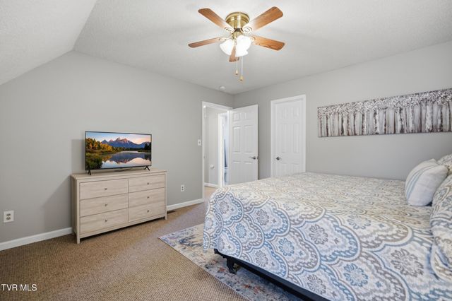 1725 West Lakeview Drive Unit 41, Johnson City, TN 37601