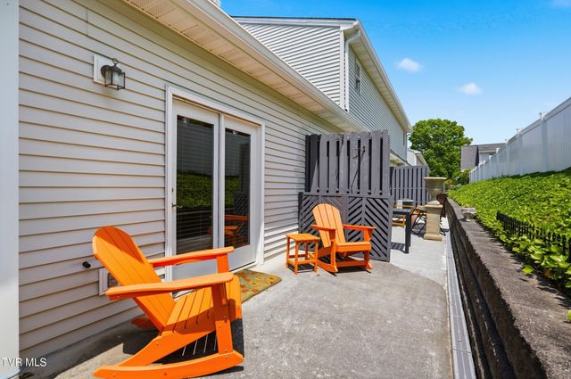 1725 West Lakeview Drive Unit 41, Johnson City, TN 37601