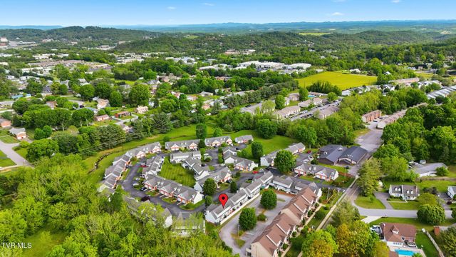 1725 West Lakeview Drive Unit 41, Johnson City, TN 37601