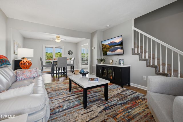 1725 West Lakeview Drive Unit 41, Johnson City, TN 37601