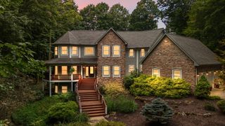 5709 W 150 N, La Porte, IN 46350